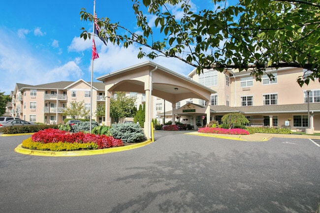 Oxmoor Lodge Independent Senior Living - Oxmoor Lodge Independent Senior Living Apartments