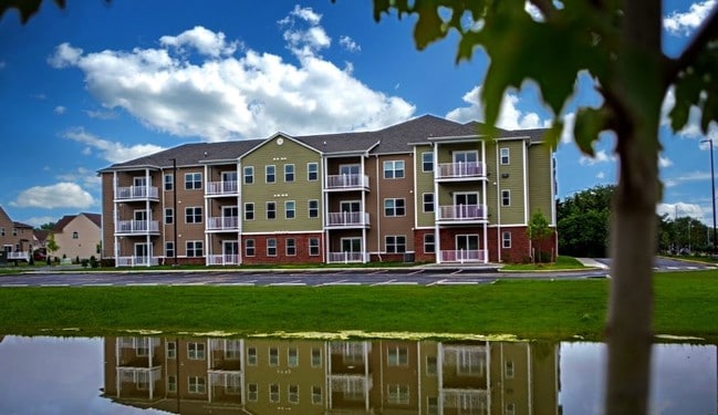 The Arbors Senior Apartments - The Arbors Senior Apartments