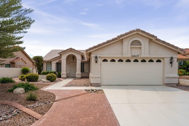 Building Photo - 64623 E Catalina View Dr
