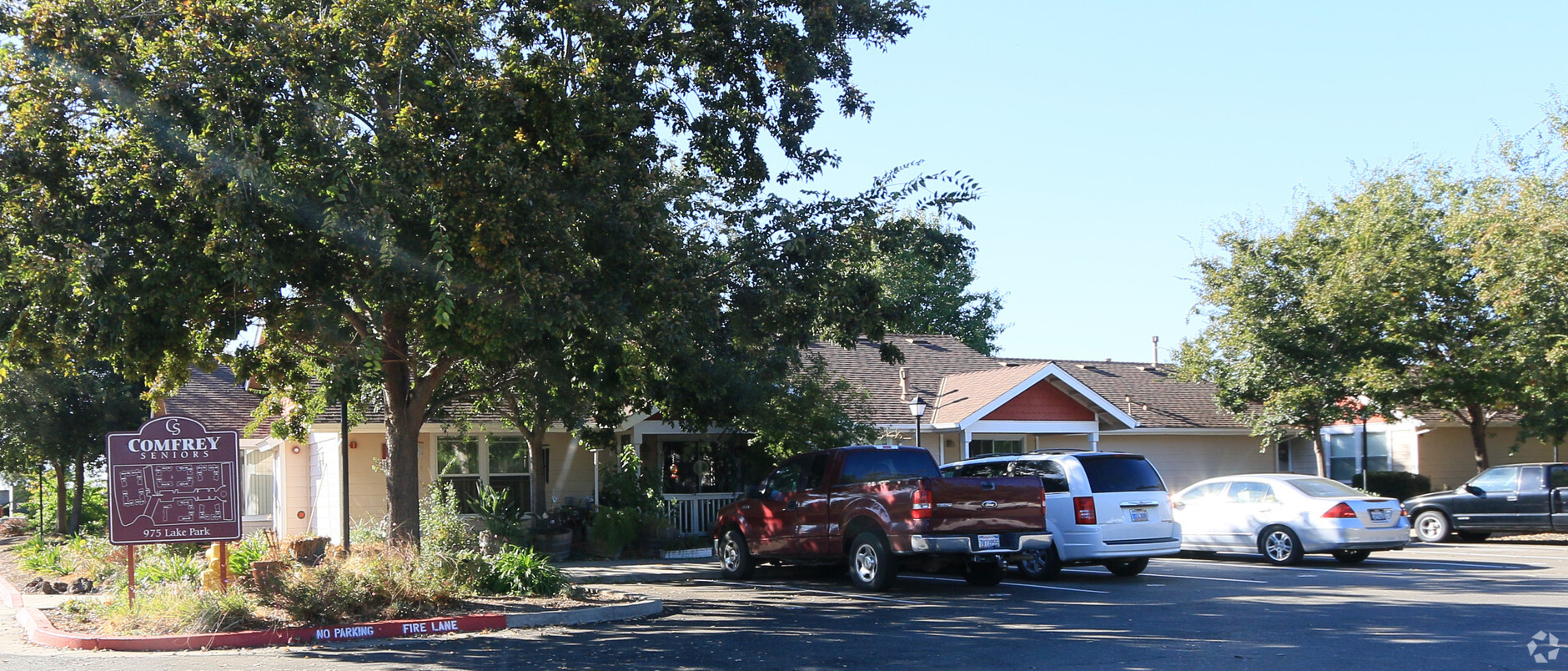 Photo - Comfrey Senior Apartments