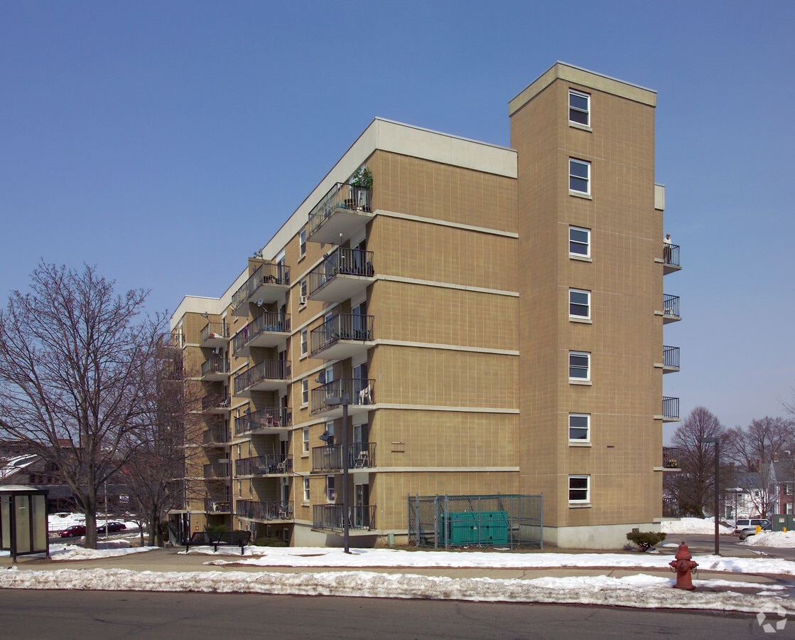 Rosary Towers Apartments Holyoke, Massachusetts 0 unit available