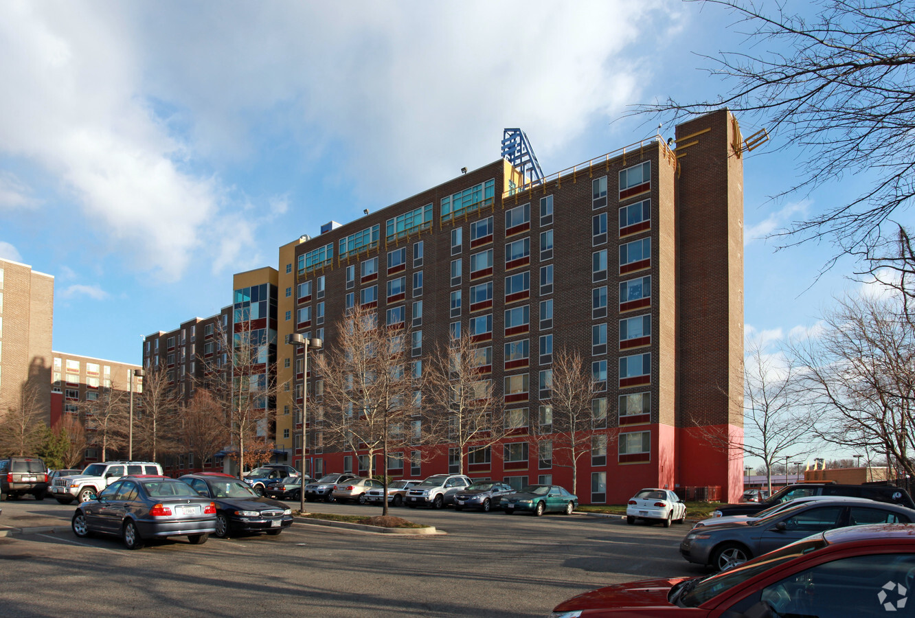 Edgewood Terrace/The View Senior Apartments - Edgewood Terrace/The View Senior Apartments