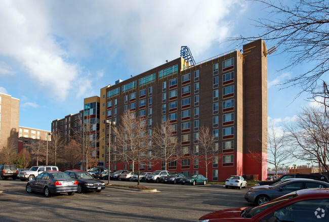 Building Photo - Edgewood Terrace/The View Senior Apartments