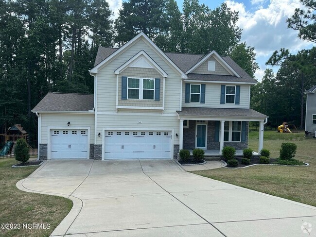 Building Photo - 540 Ave of the Carolinas Rental