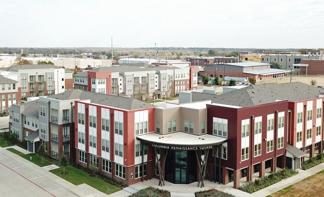 Building Photo - Columbia Renaissance Square