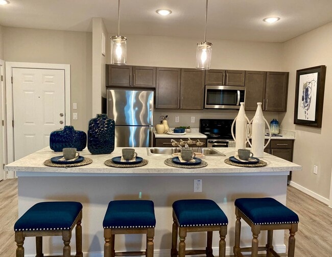 The Huntington at Kemah 55+ Senior Living Apartments Kemah, Texas 9 units available After55