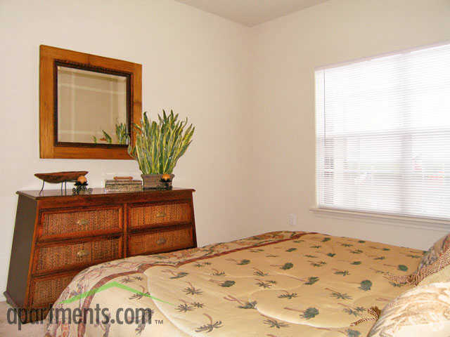 Bedroom - Midcrown Pavilion Apartments