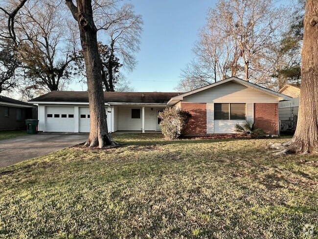 Building Photo - 4740 Galewood Ln Rental