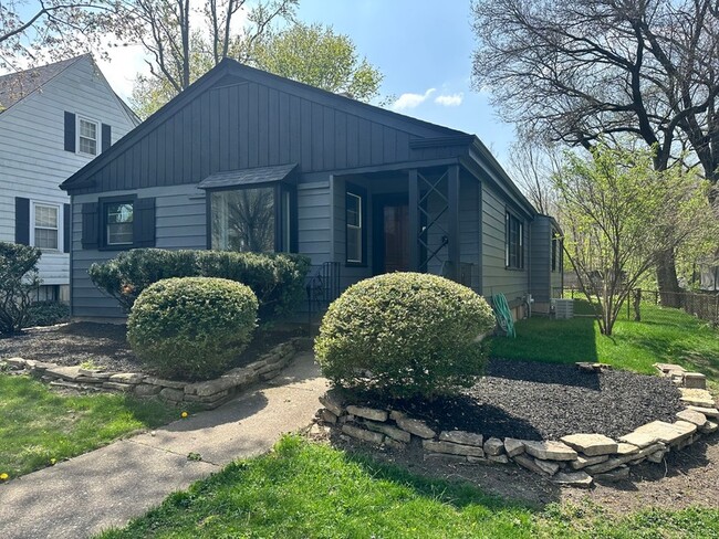 Photo - 834 Gardner Rd Rental