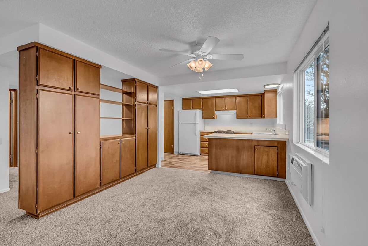 Floor Plan - 2 bedroom 2 bath - 1220