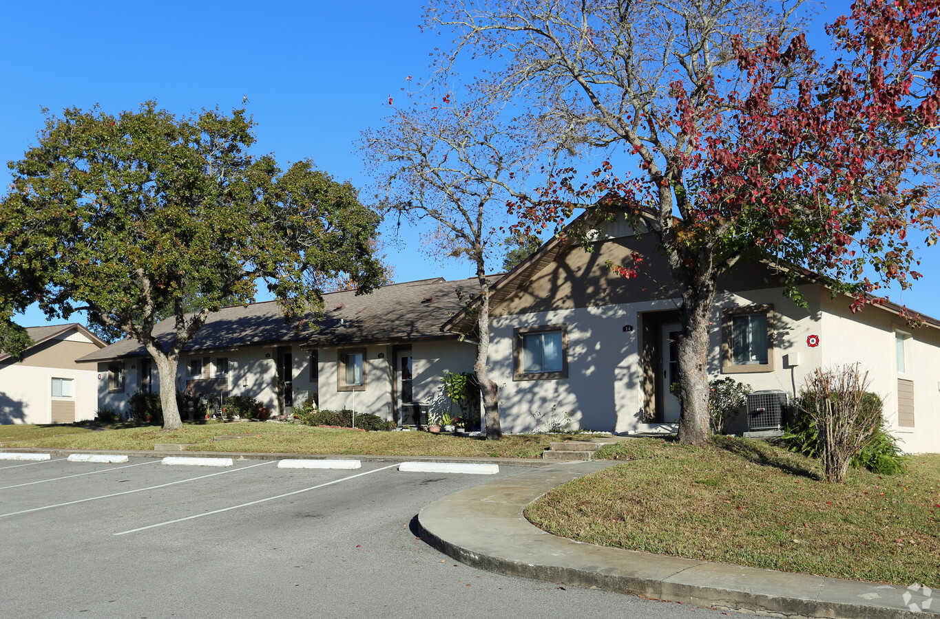 Photo - Orange City Flats Apartments