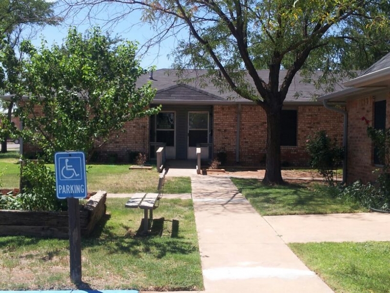 Photo - South Plains Apartments