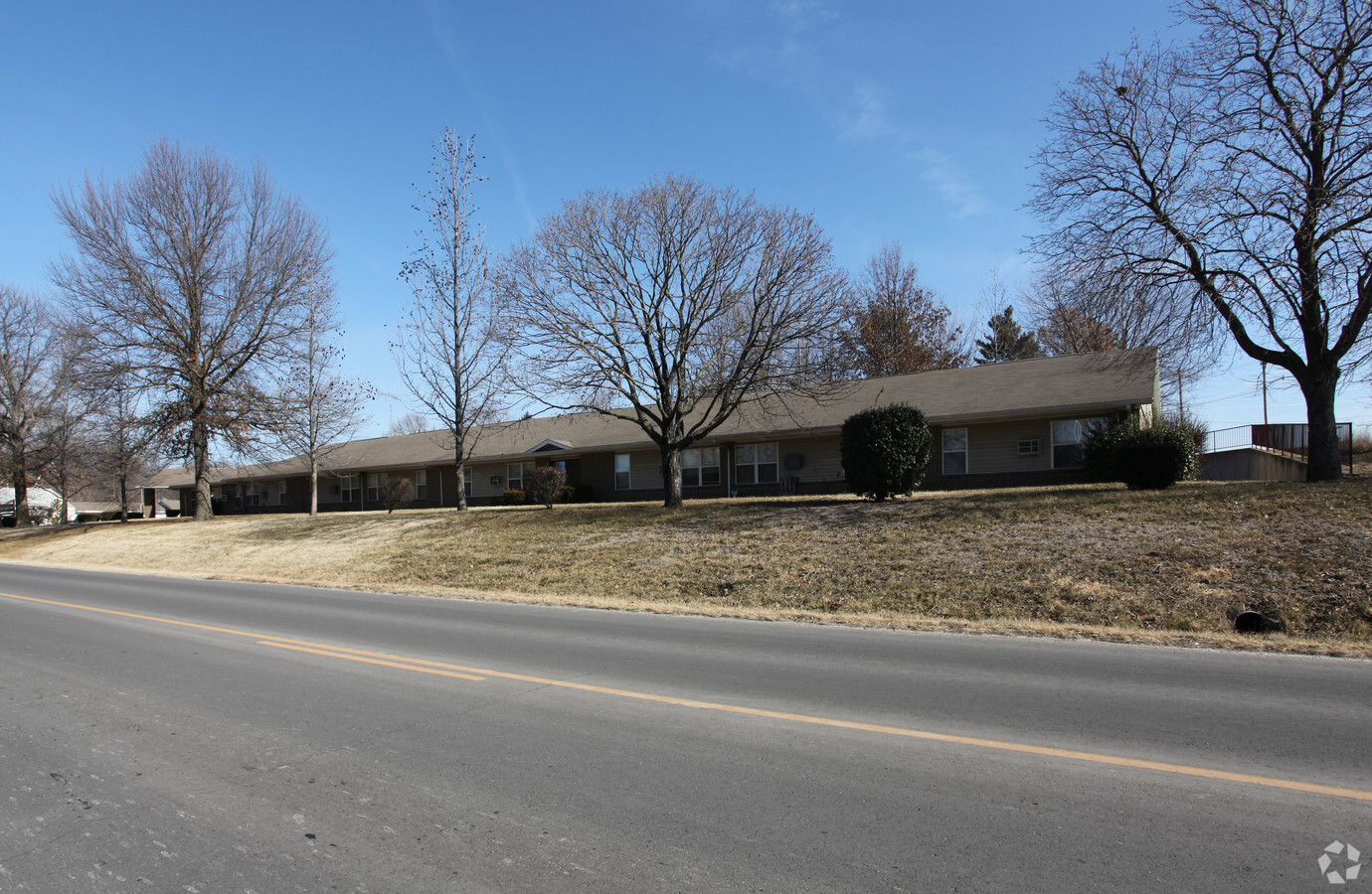 Photo - Higginsville Estates Apartments