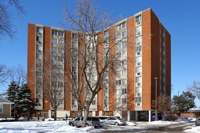 Building Photo - Franklin Tower Rental