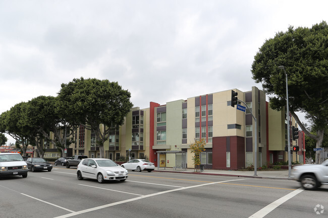 Primary Photo - Zev Yaroslavsky Apartments