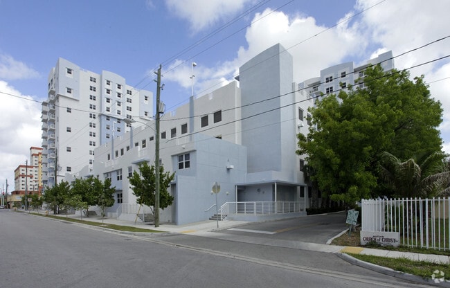 Photo - Villa Patricia Apartments