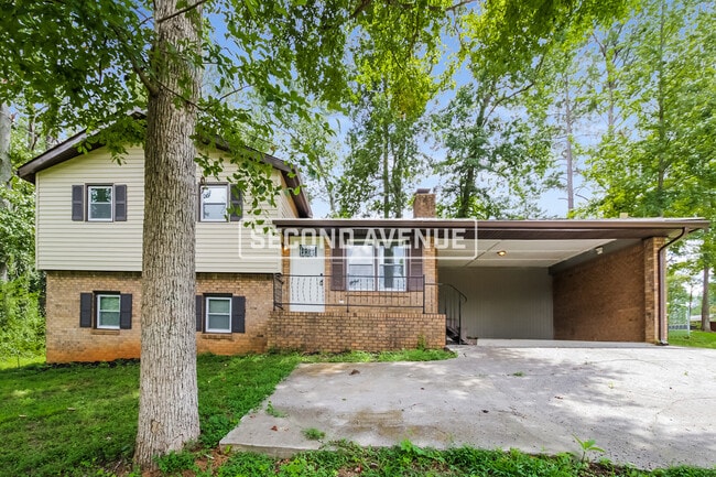 Building Photo - 67 Red Oak Dr