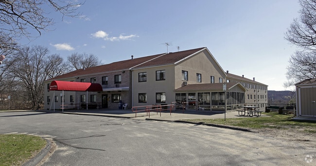 Primary Photo - Emanuel Village Rental