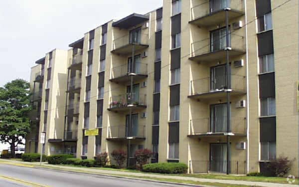Building Photo - Riverdale Senior Apartments