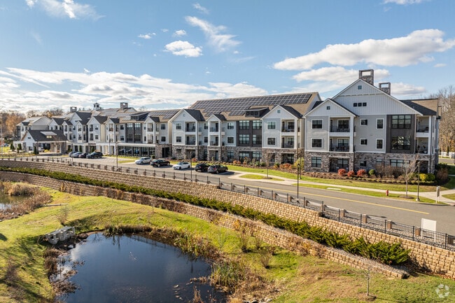 101 West St Cromwell, CT 06416 - Covenant Living Cromwell