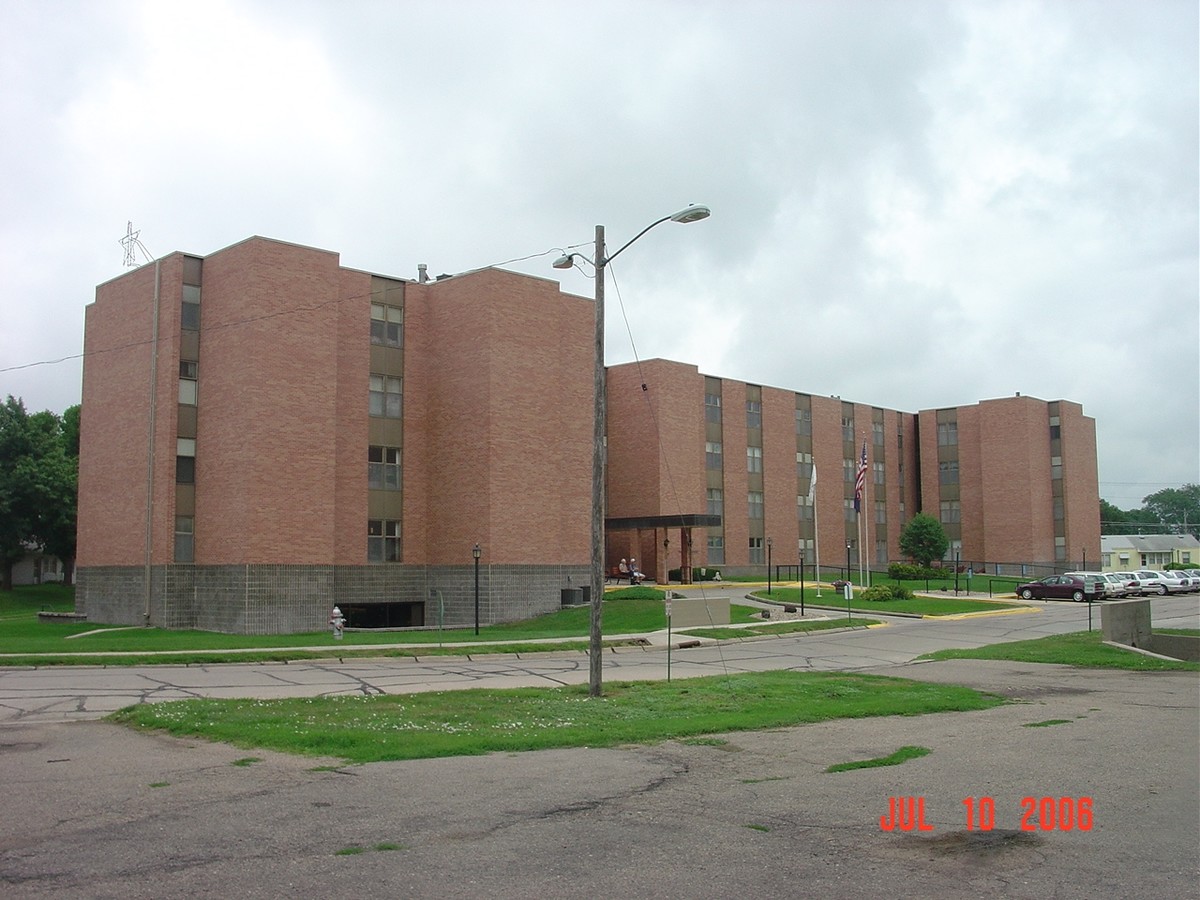 Photo - Goldbeck Towers Apartments