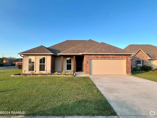 Building Photo - 101 Spanish Moss Ln Rental