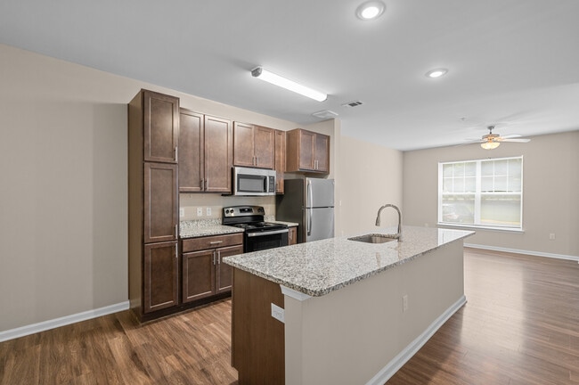 Building Photo - Arbors at Williamsburg Rental