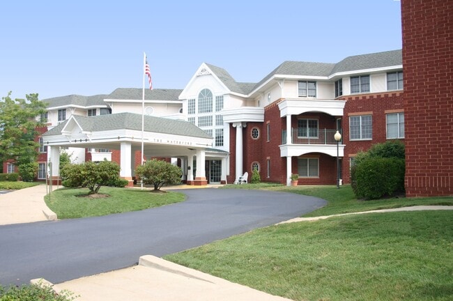 The Waterford - The Waterford Apartments