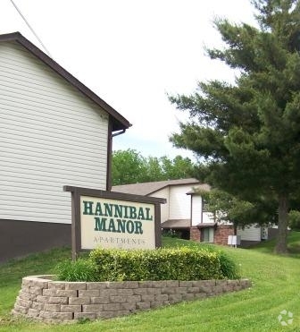 Building Photo - Hannibal Manor Apartments