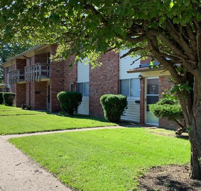 Sherman Village - Sherman Village Apartments