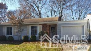 Building Photo - 57A Essex Rd Rental