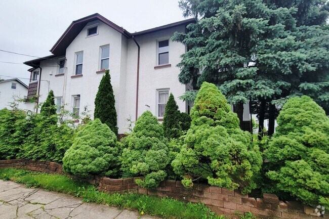 Building Photo - 86 E Fort Lee Rd Rental