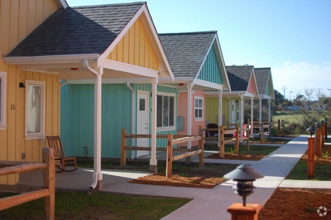 Primary Photo - Cottages at Cypress Rental