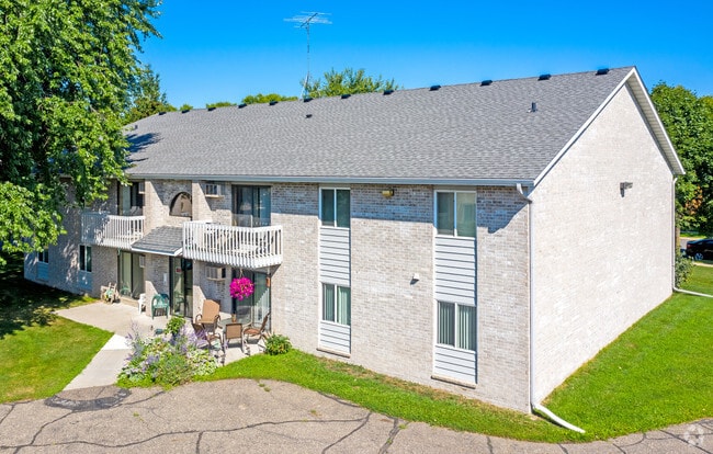 Building Photo - Stearns Place Apartments - 55+ Preferred