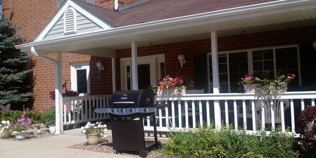 Building Photo - Elburn Meadows -Senior Living Rental