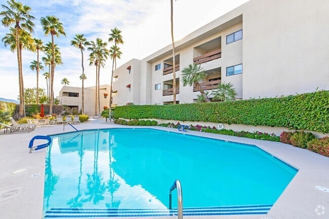 Building Photo - 255 S Avenida Caballeros Rental