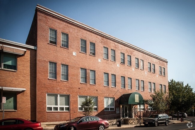 Primary Photo - Mulberry Corners Rental