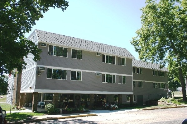 Primary Photo - Harmony Manor Rental
