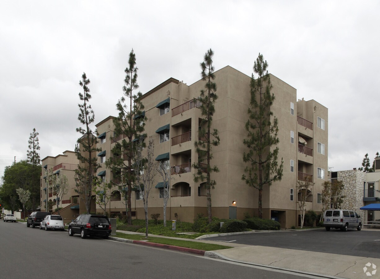 Chestnut Place Senior Apartments Orange, California 0 unit available After55
