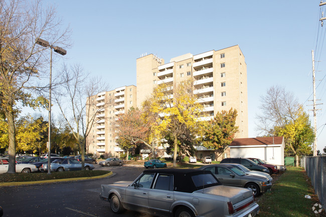 Photo - Bayview Tower Apartments