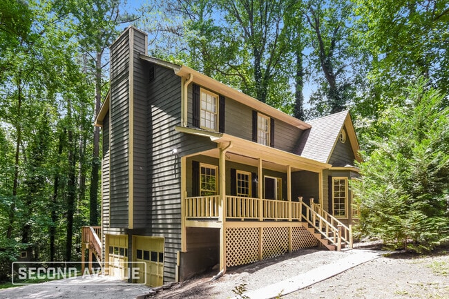 Building Photo - 3801 Stonewall Dr NW Rental