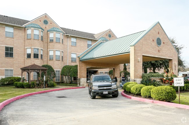 Building Photo - Bell Crest Apartments
