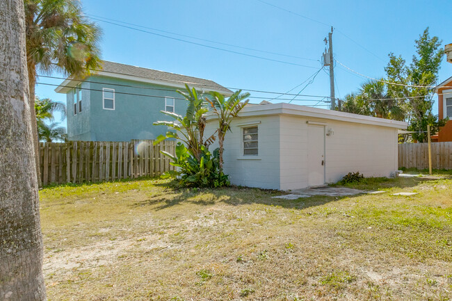 Photo - 465 Jackson Ave Townhome