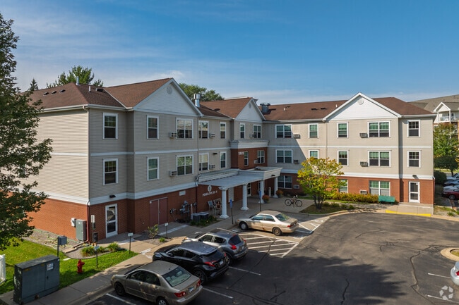 Building Photo - Penelope 35 Apartments ll