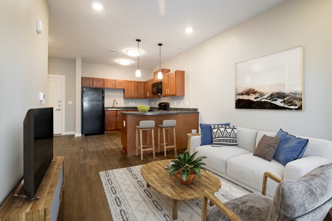 Living Room - The Residence at Alsbury Rental