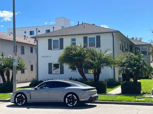 Building Photo - 11152-11154 Morrison St