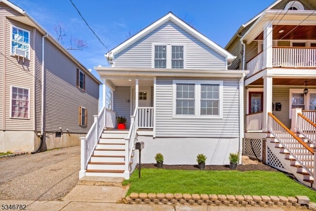 Photo - 18 Talbot St Rental