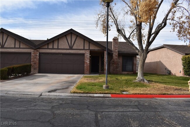 Photo - 612 Buttonwood Ln Townhome