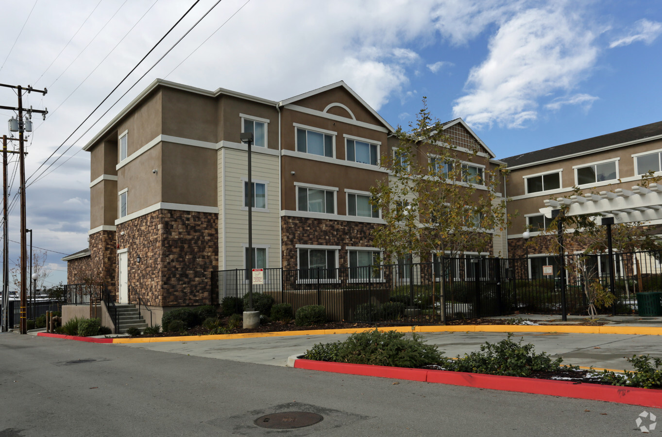 Green Valley Village Senior Apts. 55+ - Green Valley Village Senior Apts. 55+