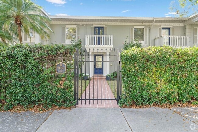 Building Photo - 5011 S Elberon St Rental